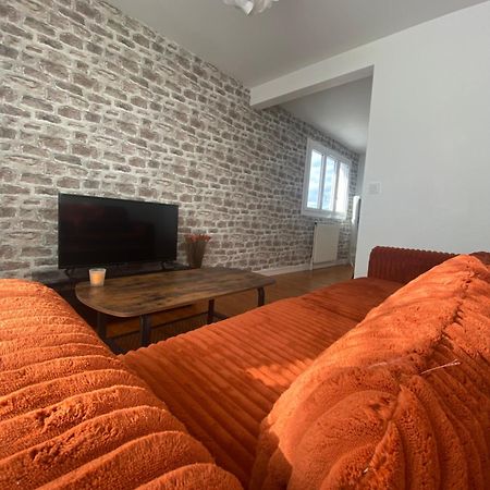 Appartement Spacieux Et Chaleureux - 4Pers - Refait A Neuf - Parking Privatif - Proches Axes, Commerces Et Services - Check In 24-24 Lempdes المظهر الخارجي الصورة